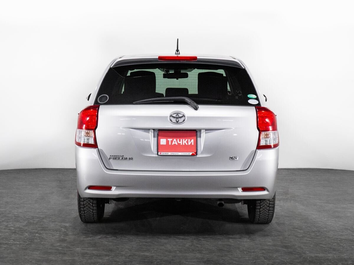 Toyota Corolla 2014 - фото автомобиля