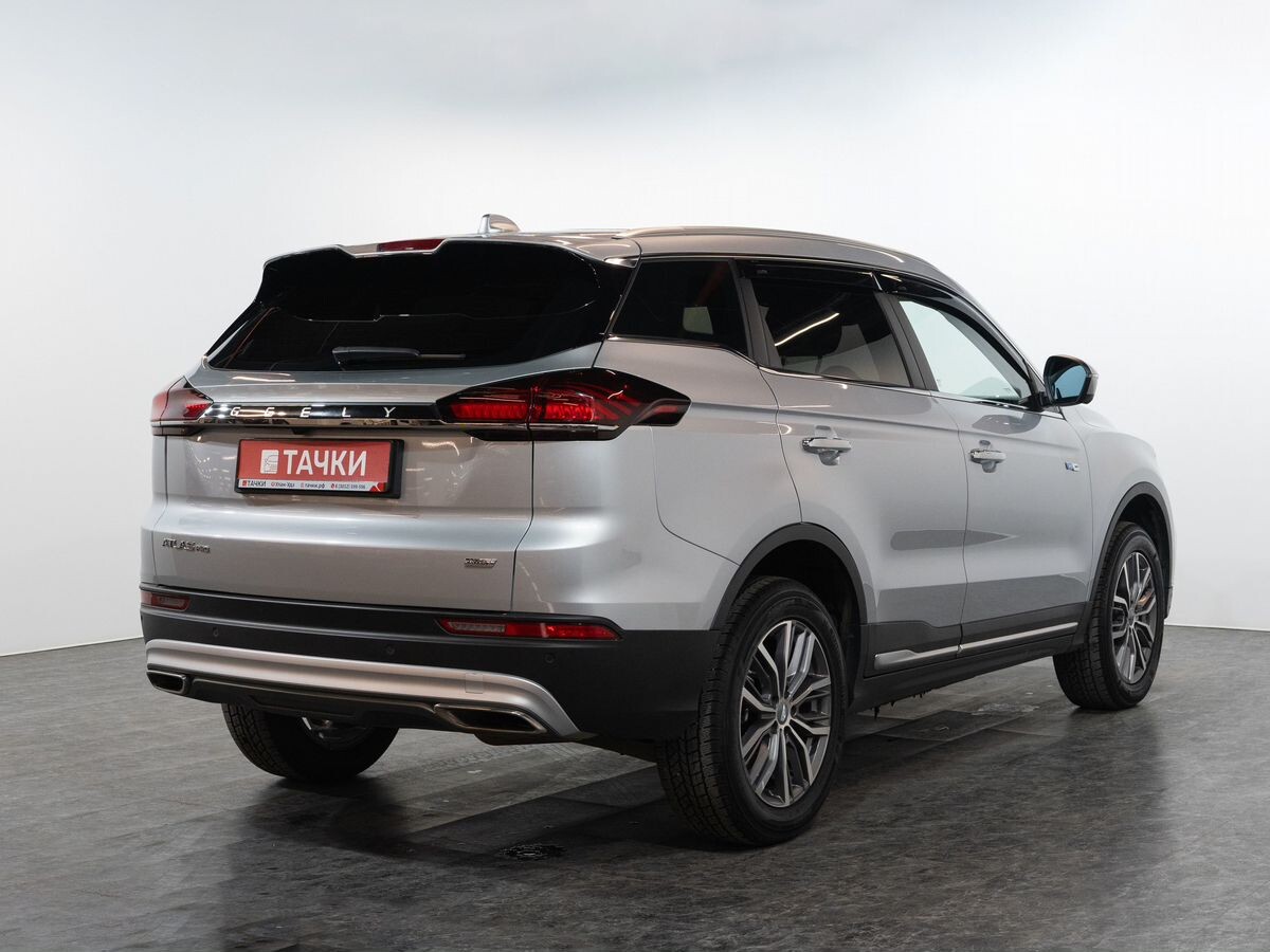 Geely Atlas Pro 2022 - фото автомобиля