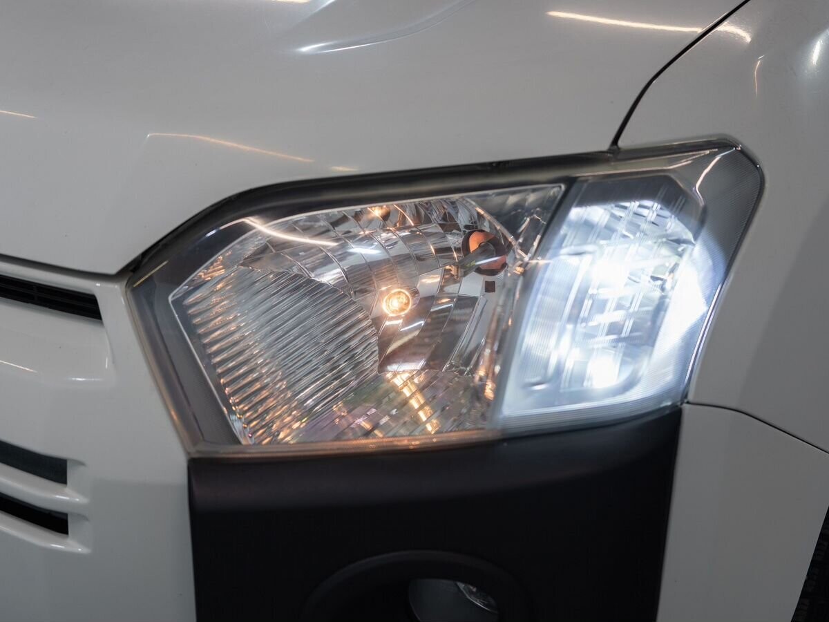 Toyota Probox 2018 - фото автомобиля