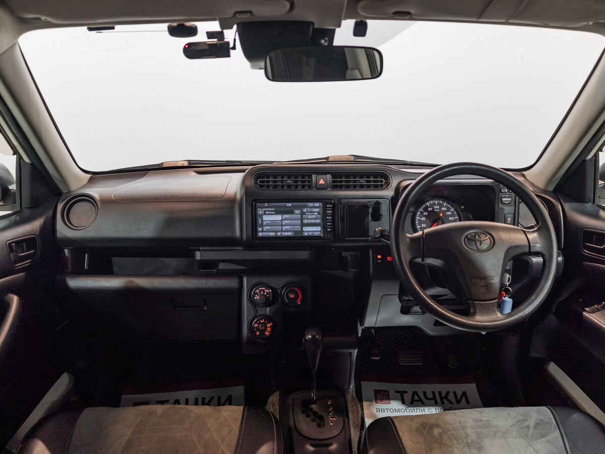 Toyota Probox 2018 - фото автомобиля