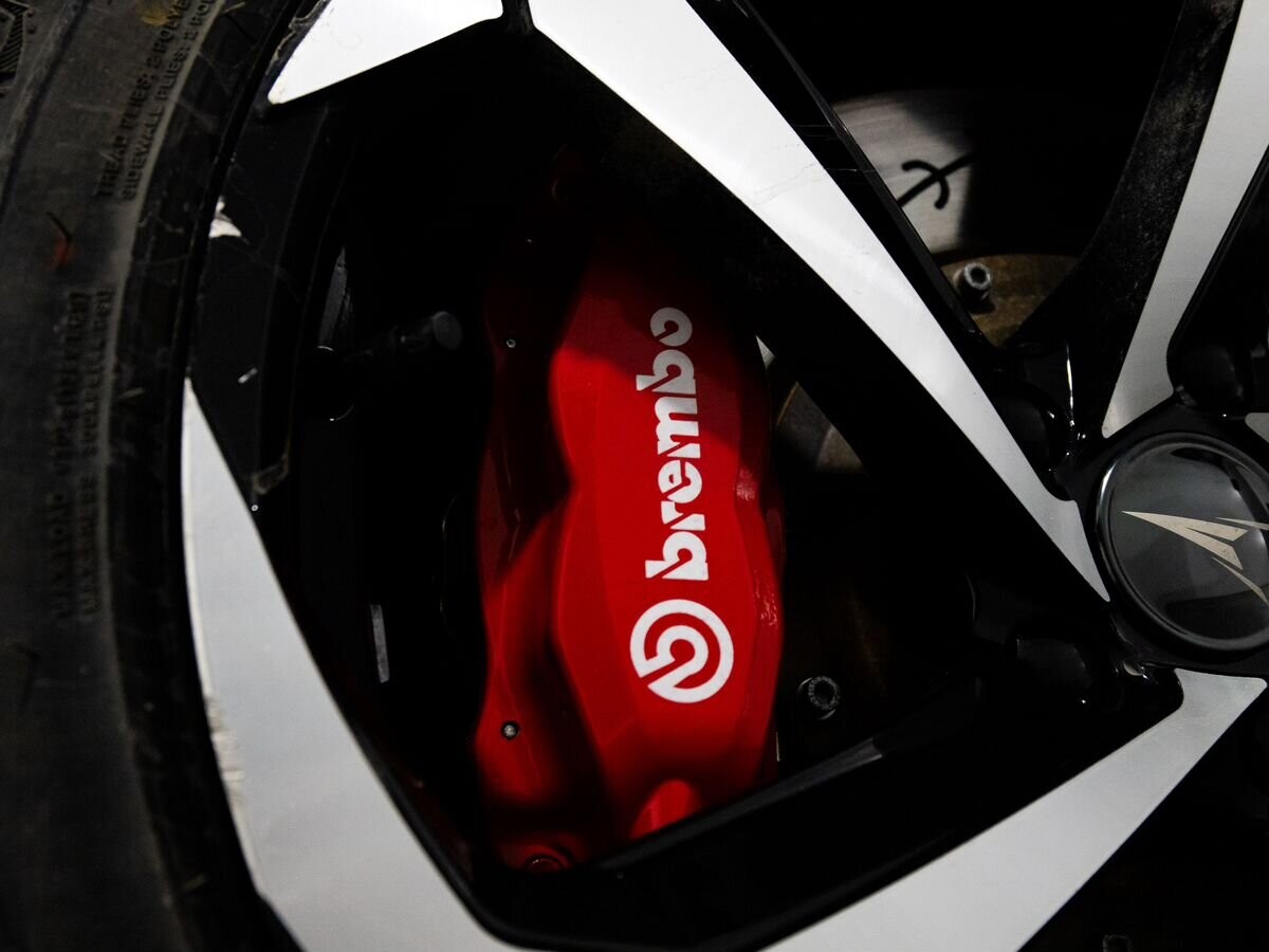 Changan UNI-V 2022 - фото автомобиля