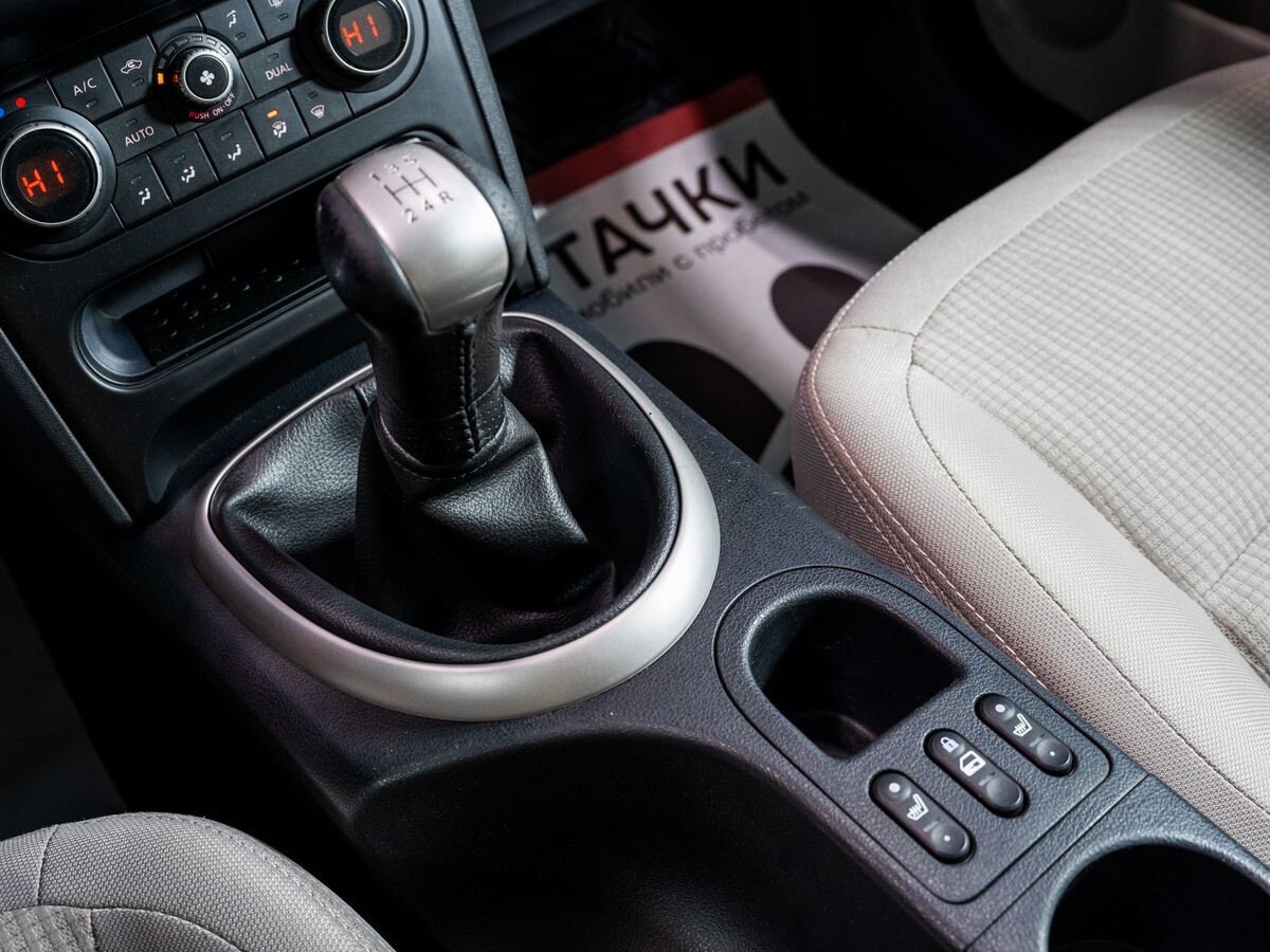 Nissan Qashqai 2011 - фото автомобиля