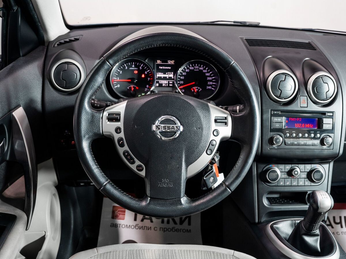 Nissan Qashqai 2011 - фото автомобиля