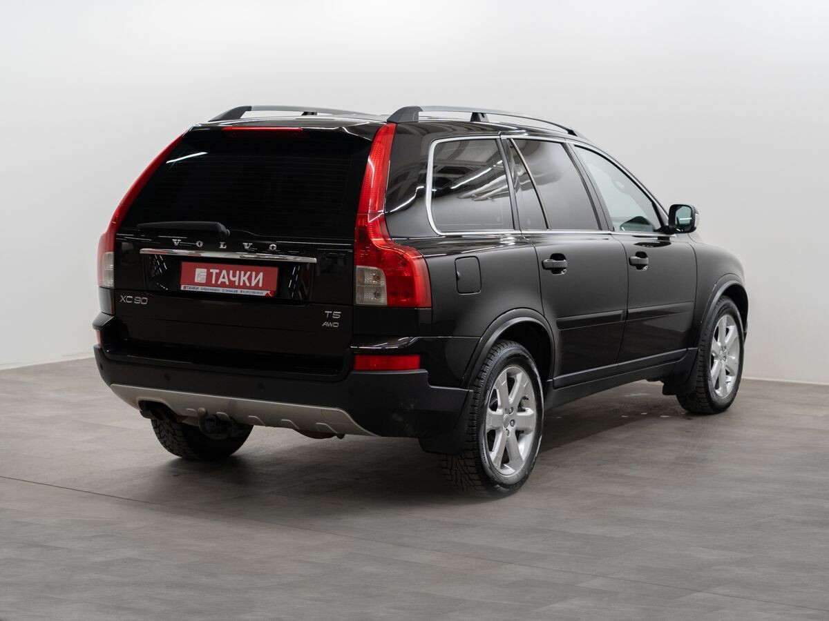 Volvo XC90 2010 - фото автомобиля
