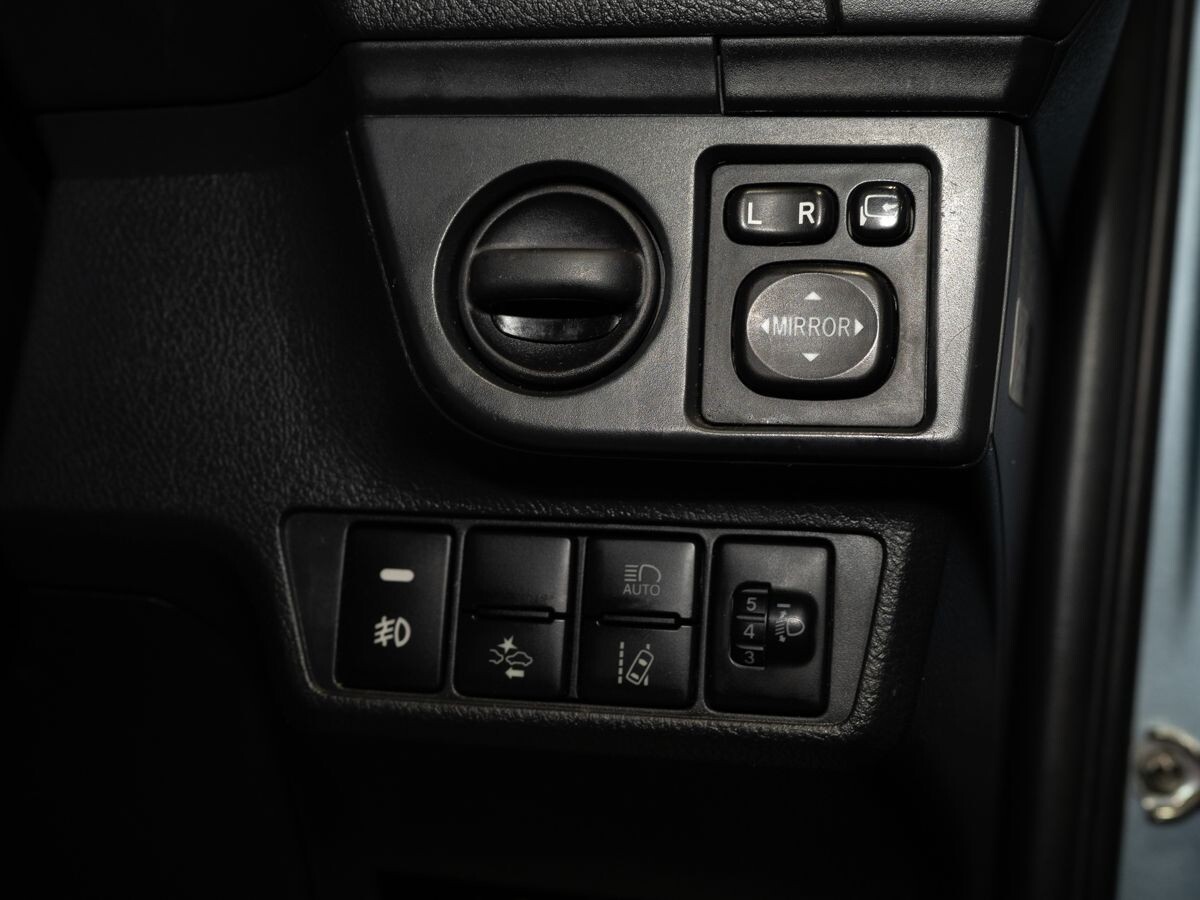 Toyota Corolla 2016 - фото автомобиля