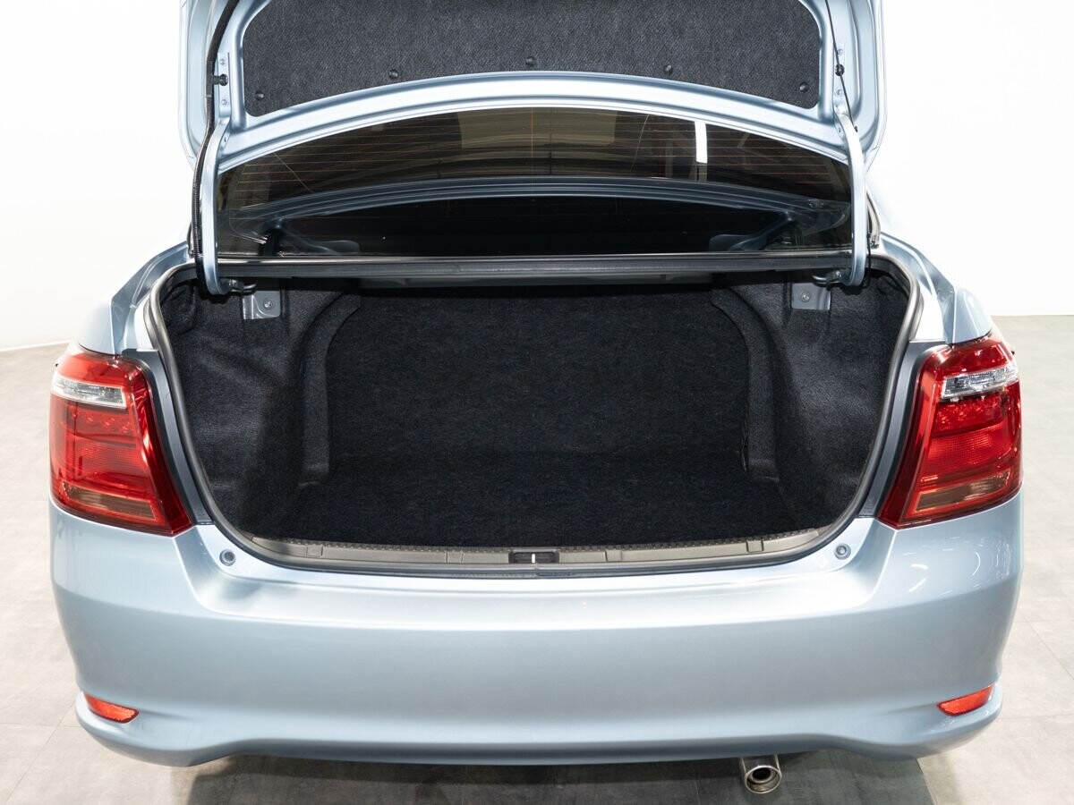 Toyota Corolla 2016 - фото автомобиля