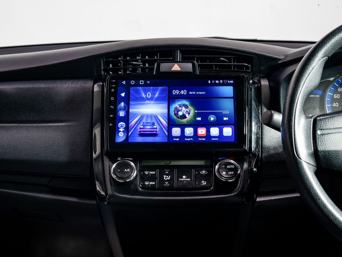 Toyota Corolla 2016 - фото автомобиля