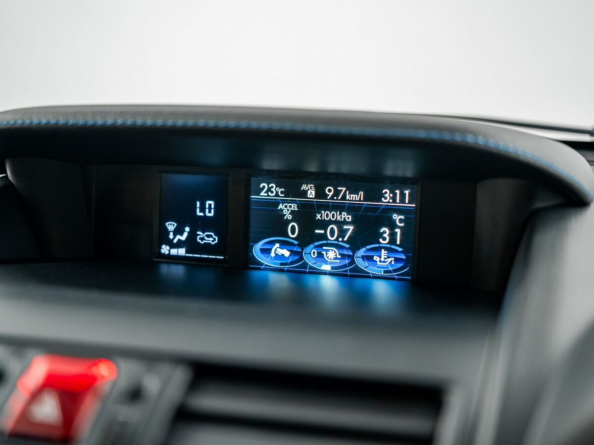 Subaru Levorg 2015 - фото автомобиля