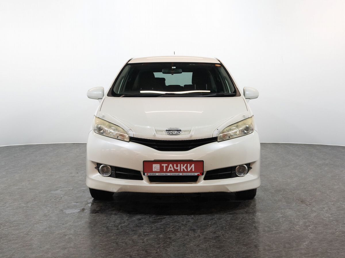 Toyota Wish 2010 - фото автомобиля