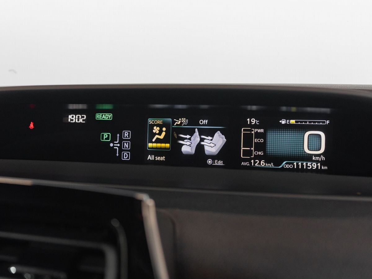 Toyota Prius 2016 - фото автомобиля