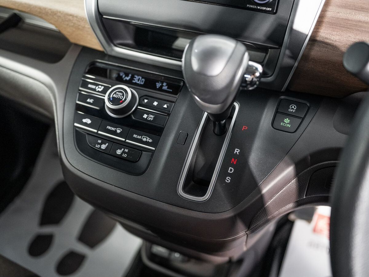 Honda Freed 2020 - фото автомобиля