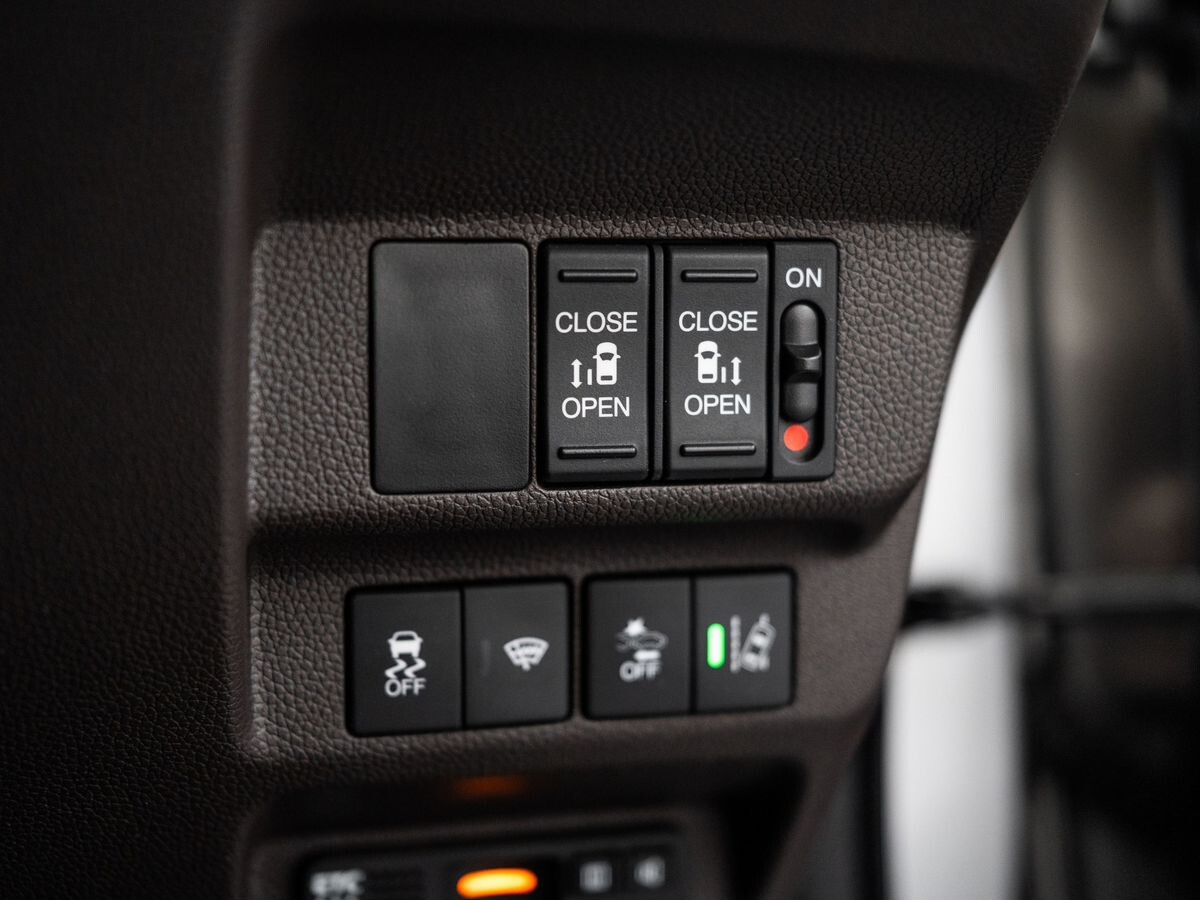 Honda Freed 2020 - фото автомобиля