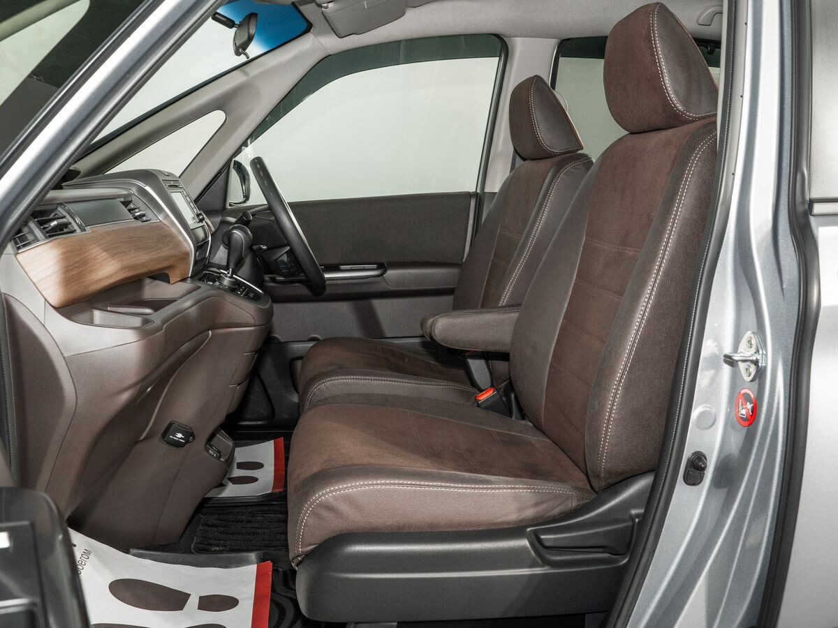 Honda Freed 2020 - фото автомобиля