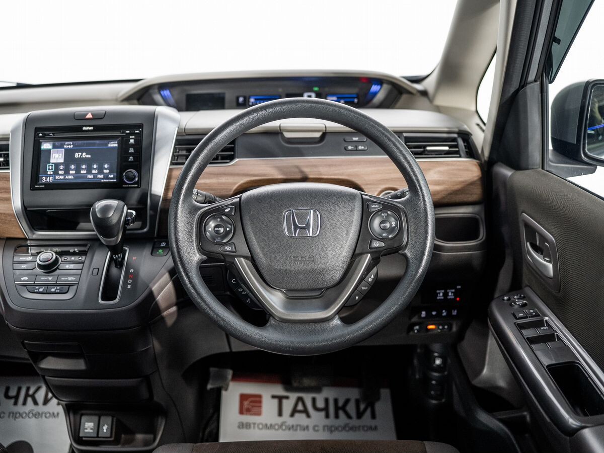 Honda Freed 2020 - фото автомобиля