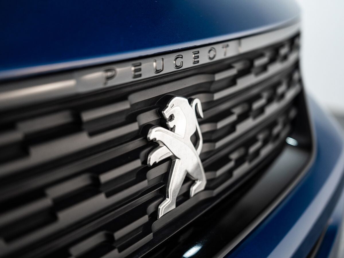 Peugeot Rifter 2021 - фото автомобиля