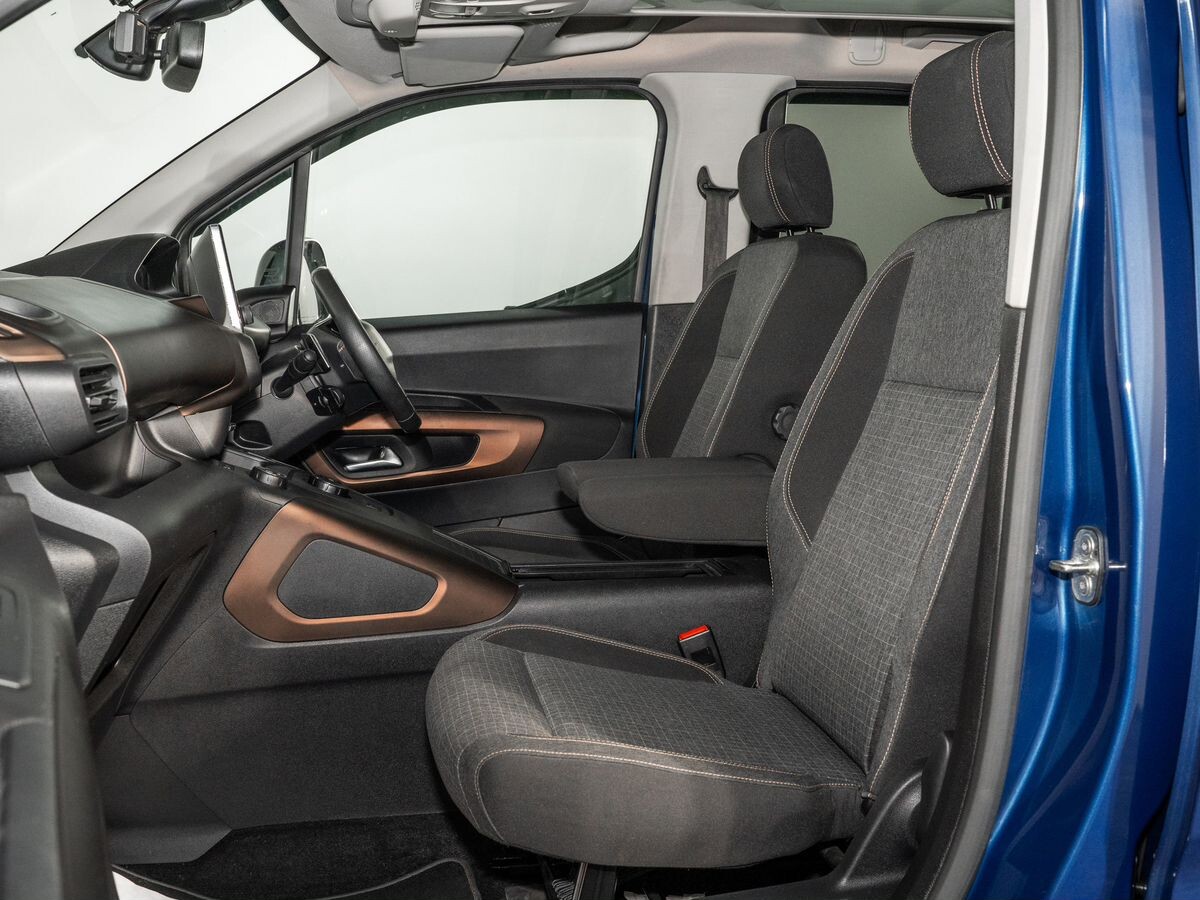 Peugeot Rifter 2021 - фото автомобиля