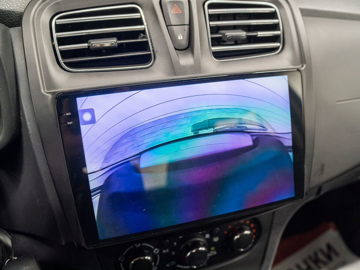 Renault Sandero Stepway 2020 - фото автомобиля