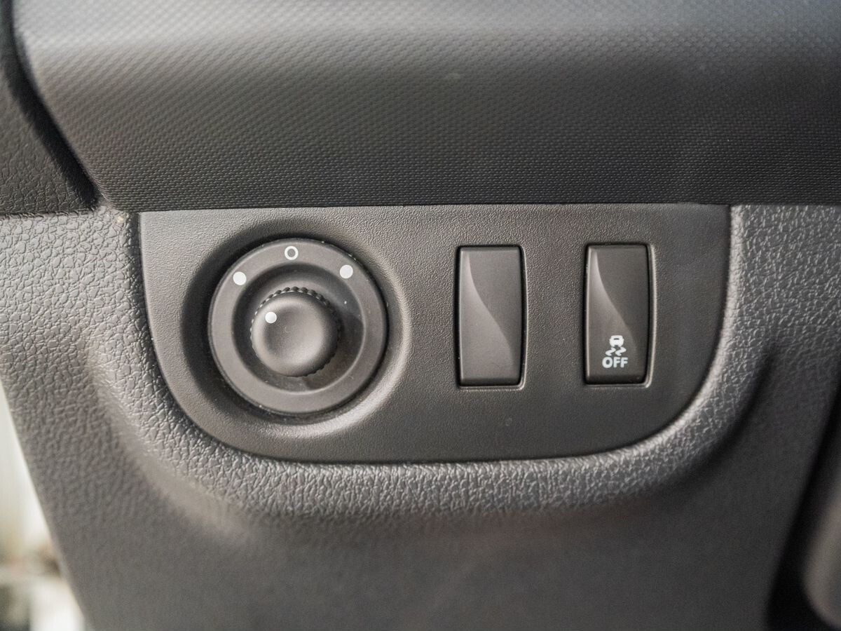 Renault Sandero Stepway 2020 - фото автомобиля