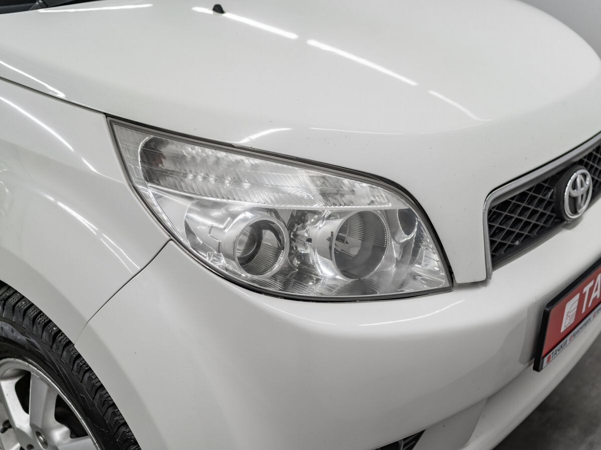 Toyota Rush 2006 - фото автомобиля