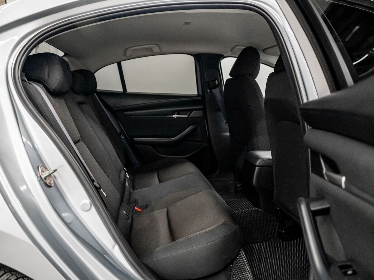 Mazda Mazda3 2019 - фото автомобиля