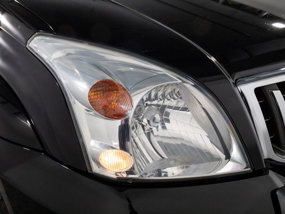 Toyota Land Cruiser Prado 2006 - фото автомобиля