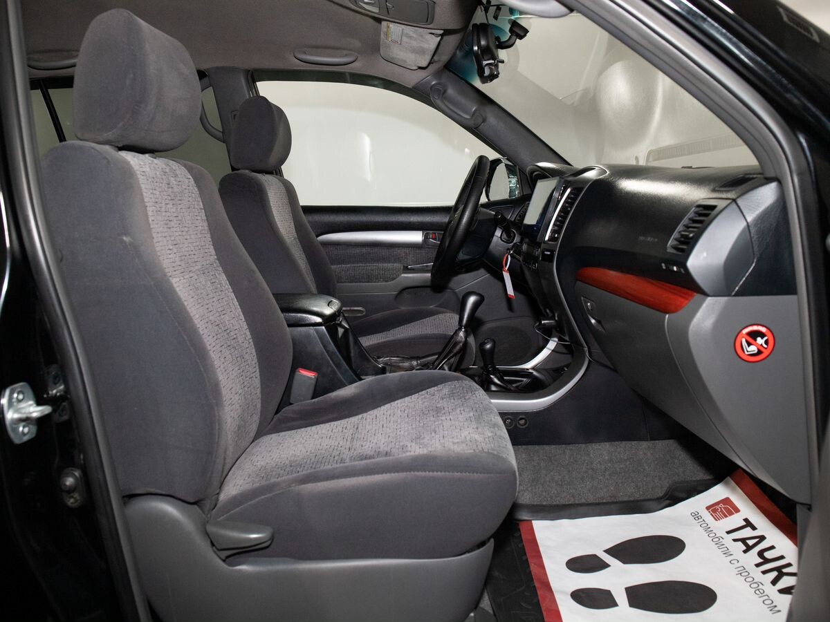 Toyota Land Cruiser Prado 2006 - фото автомобиля