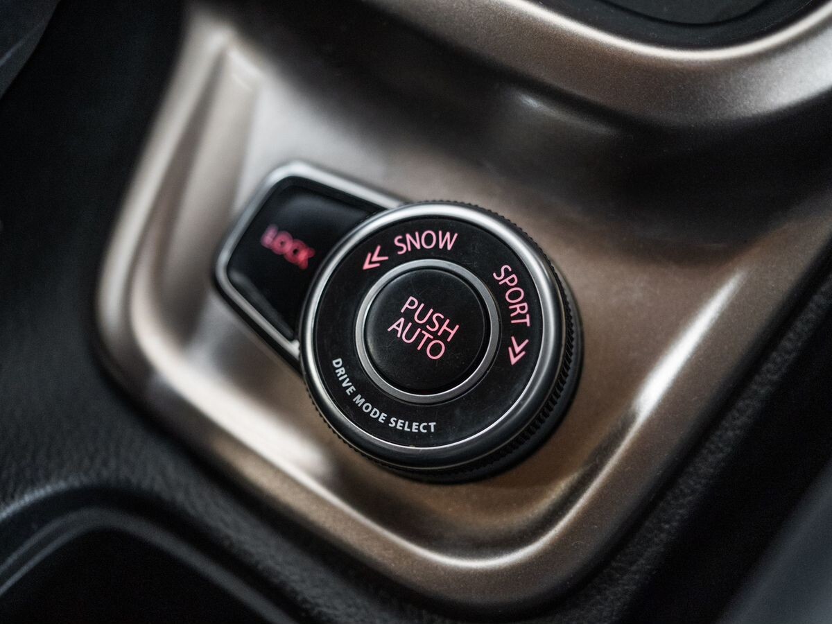 Suzuki Escudo 2021 - фото автомобиля