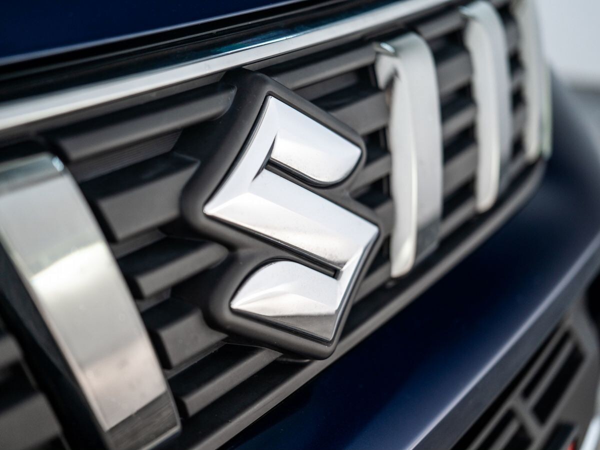 Suzuki Escudo 2021 - фото автомобиля