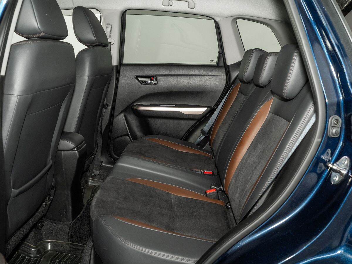 Suzuki Escudo 2021 - фото автомобиля