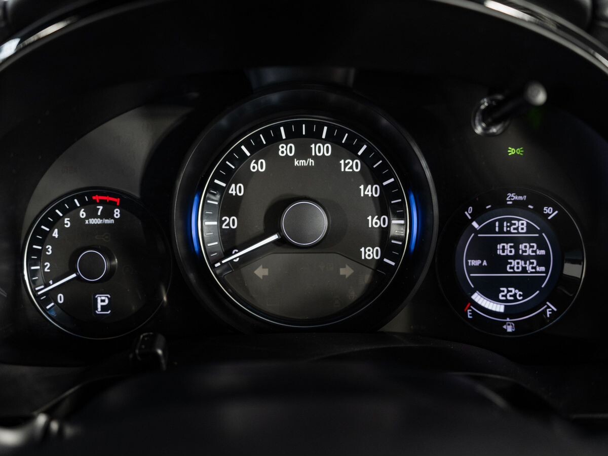 Honda Shuttle 2015 - фото автомобиля