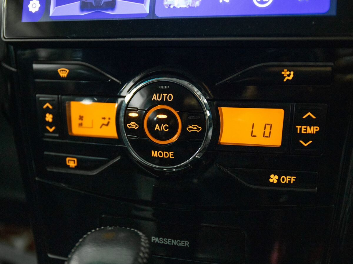 Toyota Corolla Fielder 2011 - фото автомобиля