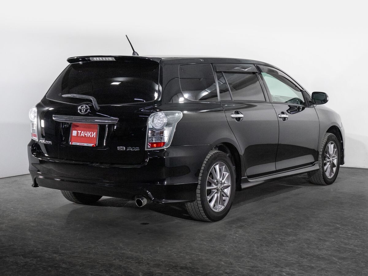 Toyota Corolla Fielder 2011 - фото автомобиля