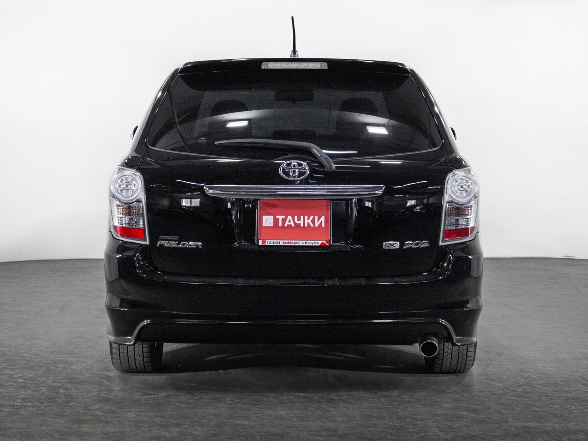 Toyota Corolla Fielder 2011 - фото автомобиля