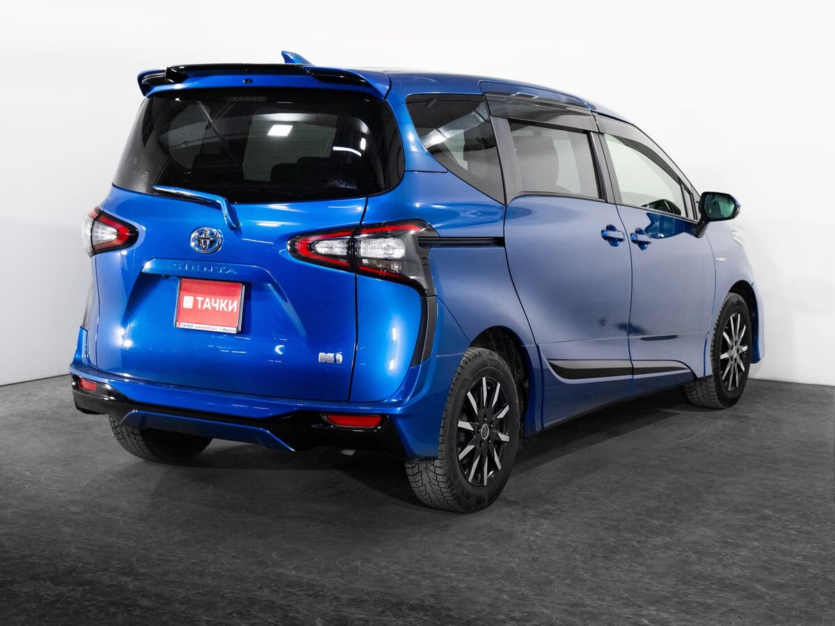 Toyota Sienta 2015 - фото автомобиля