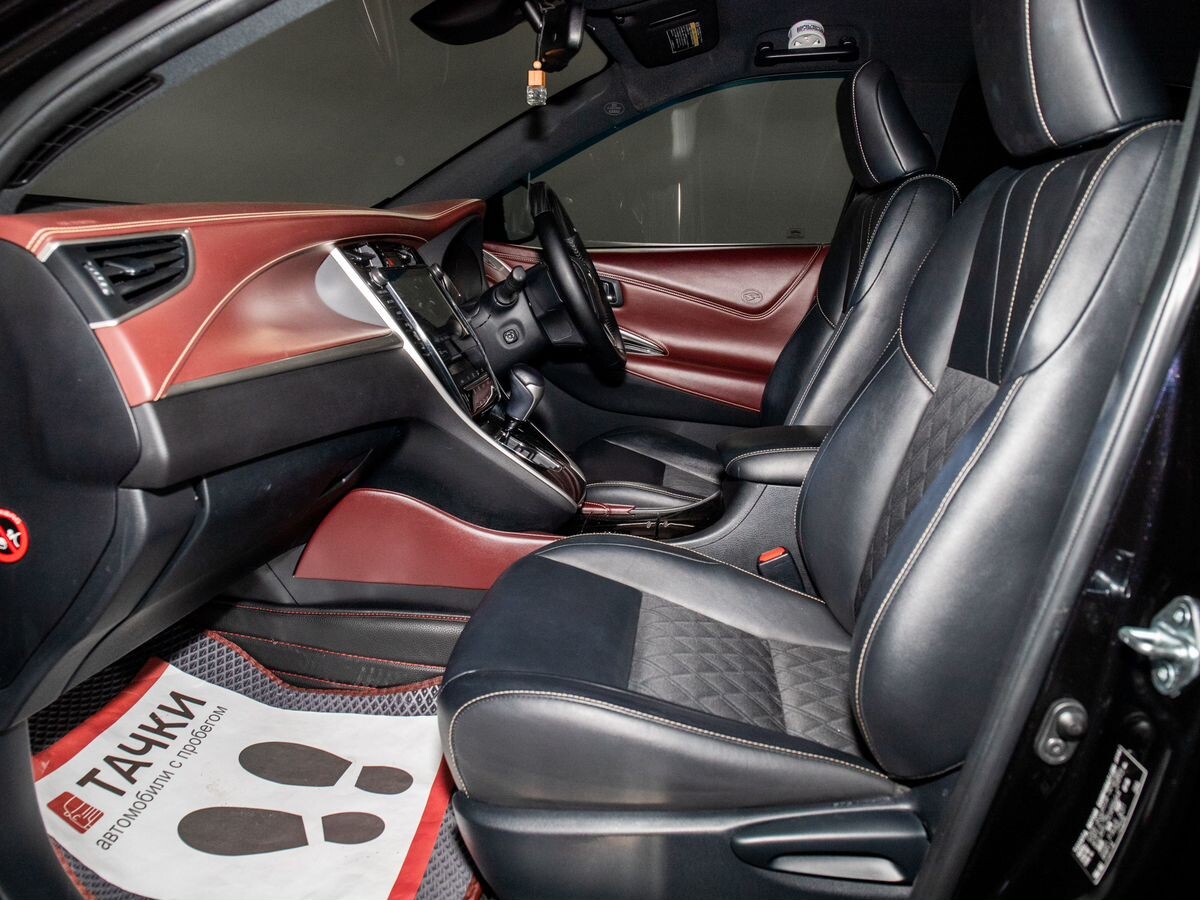 Toyota Harrier 2017 - фото автомобиля