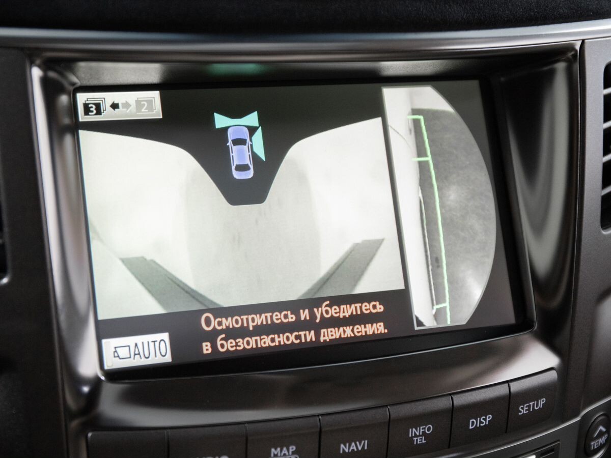 Lexus LX570 2011 - фото автомобиля