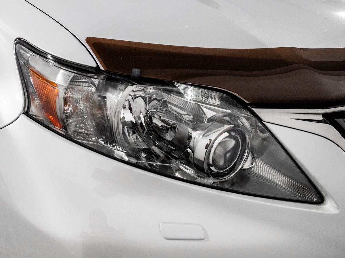 Lexus RX350 2010 - фото автомобиля