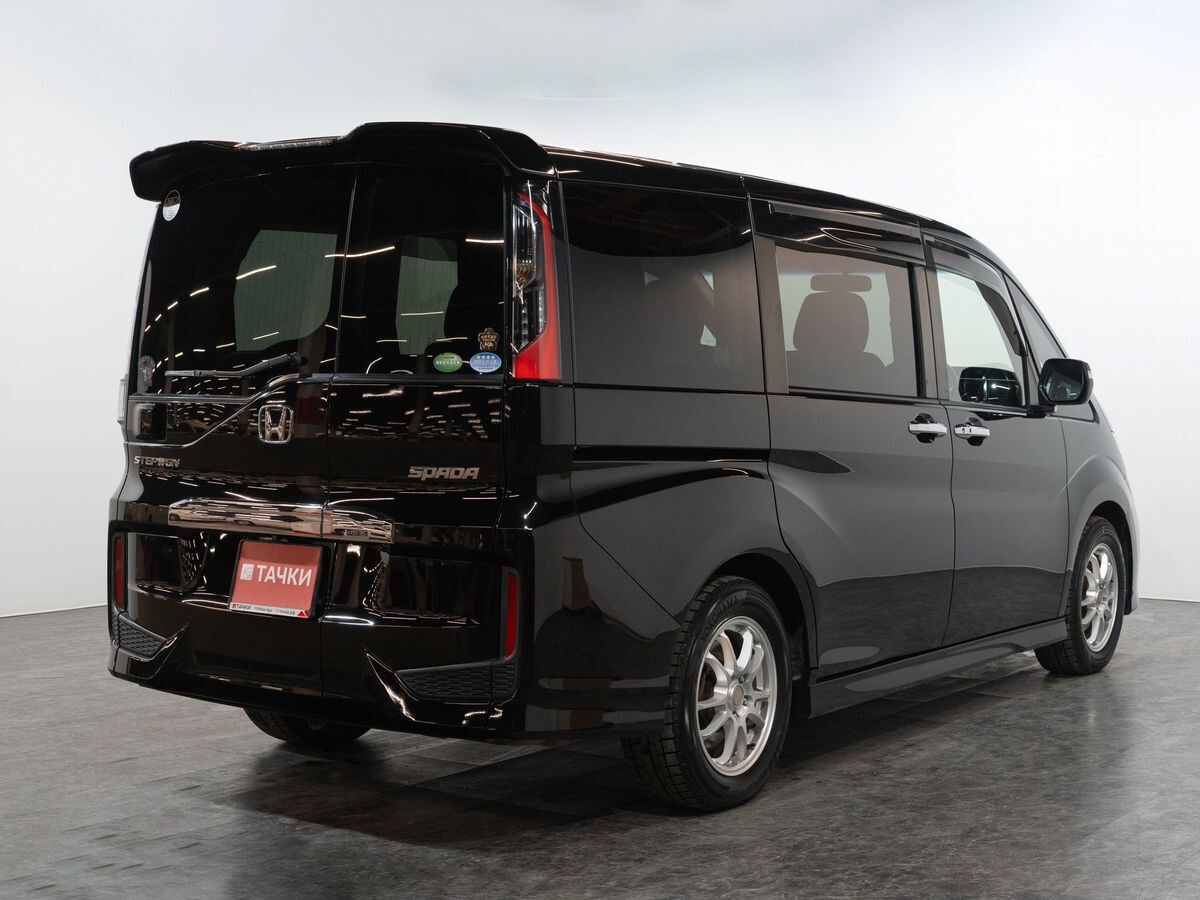 Honda Stepwgn 2015 - фото автомобиля