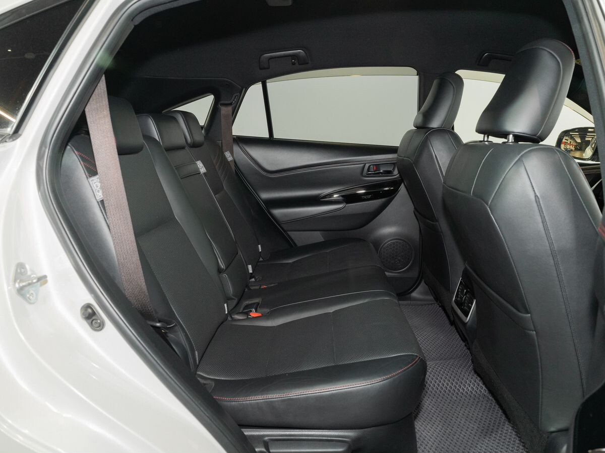 Toyota Harrier 2017 - фото автомобиля