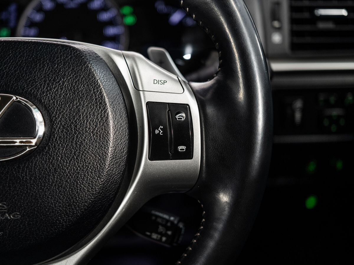 Lexus CT 2012 - фото автомобиля