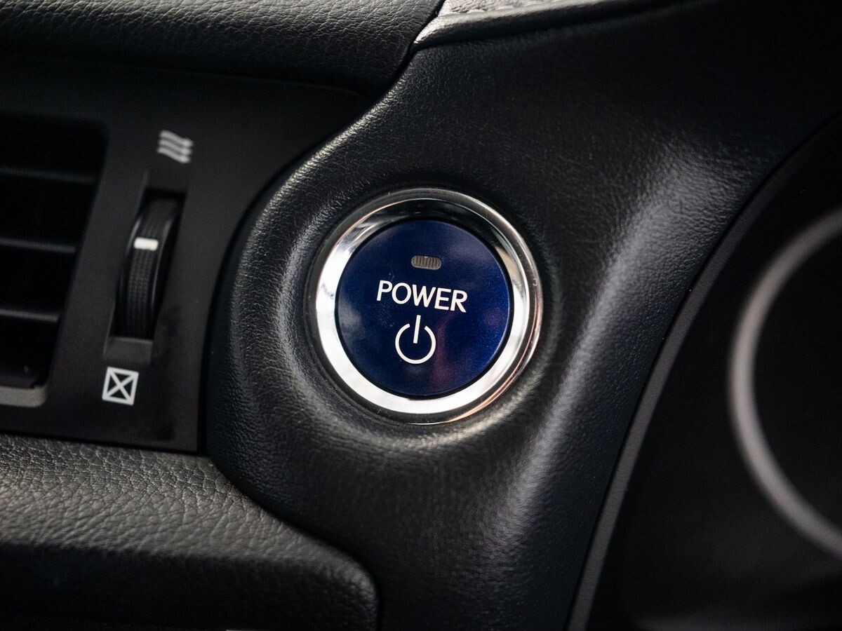 Lexus CT 2012 - фото автомобиля