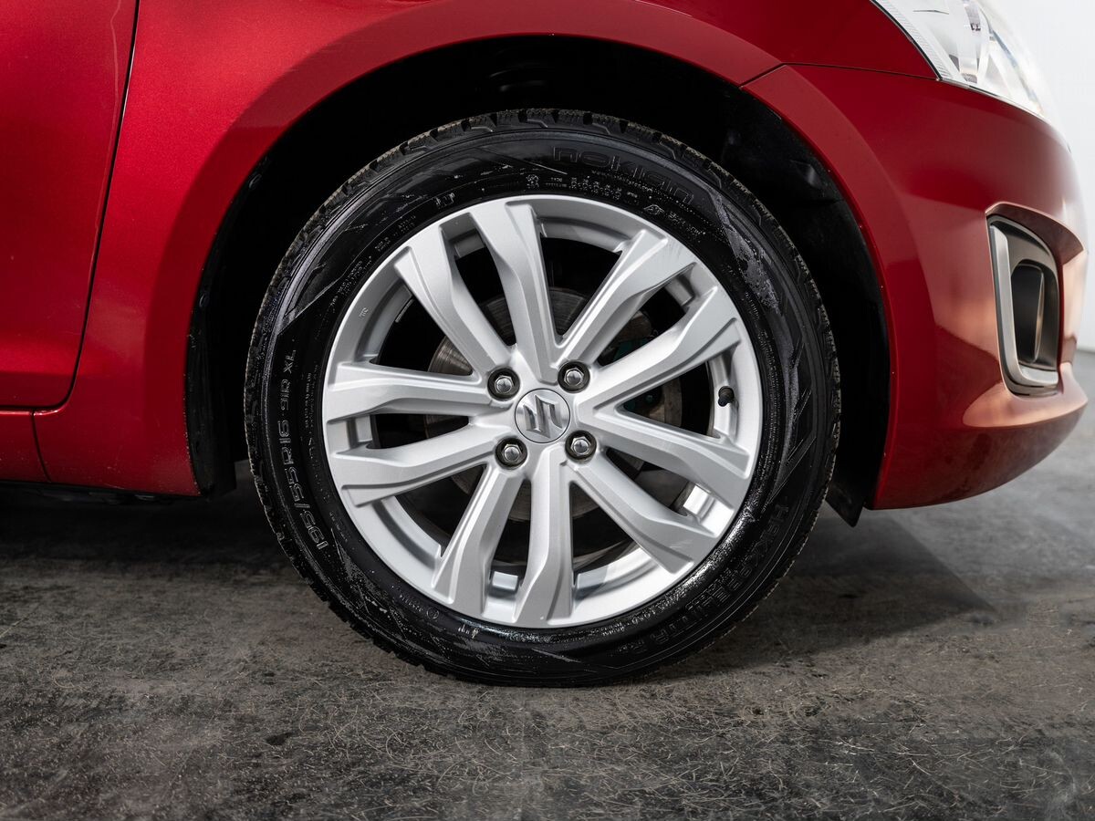 Suzuki Swift 2014 - фото автомобиля