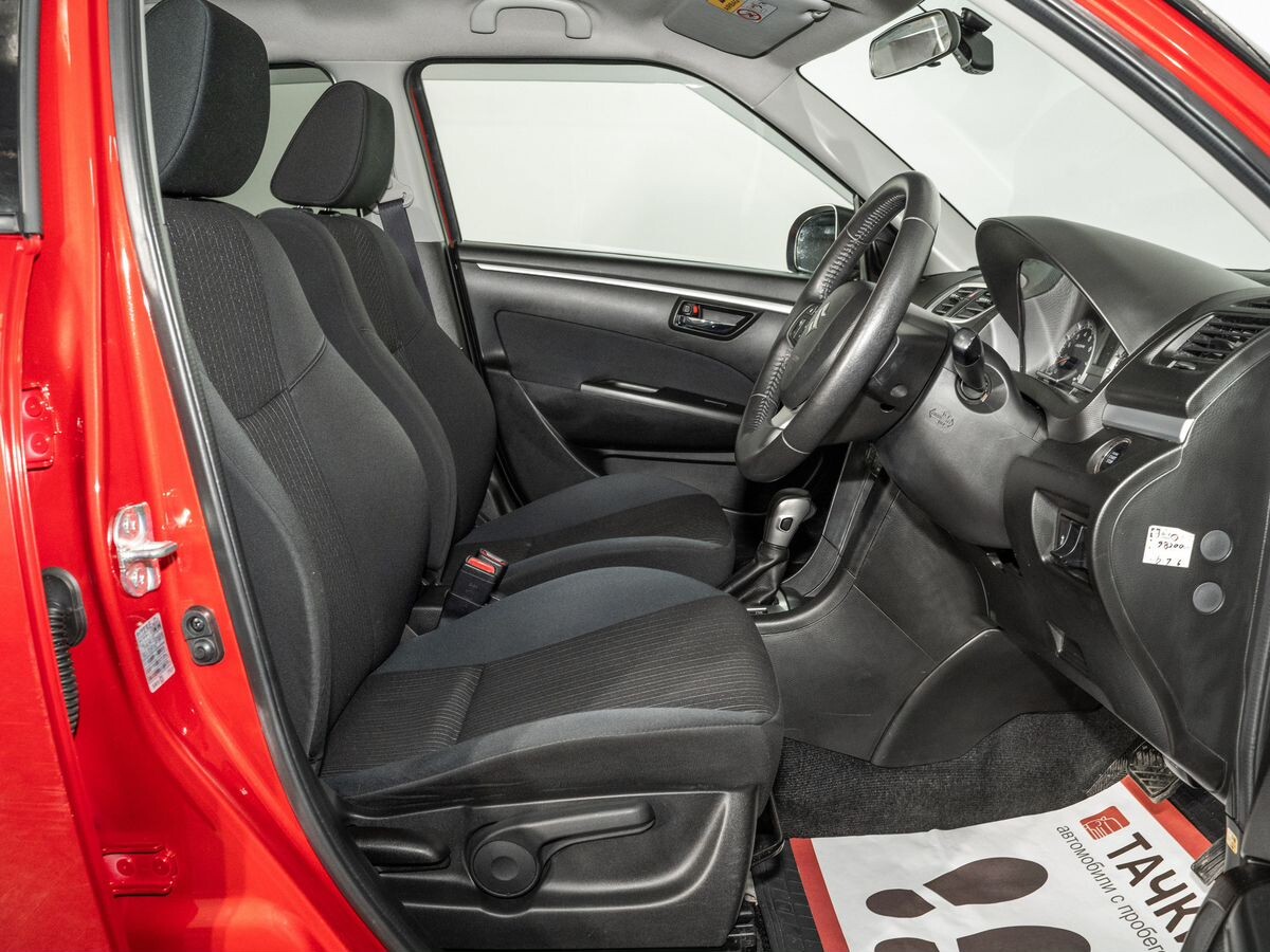 Suzuki Swift 2014 - фото автомобиля