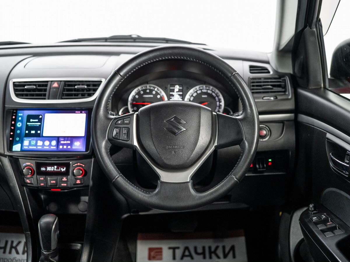 Suzuki Swift 2014 - фото автомобиля