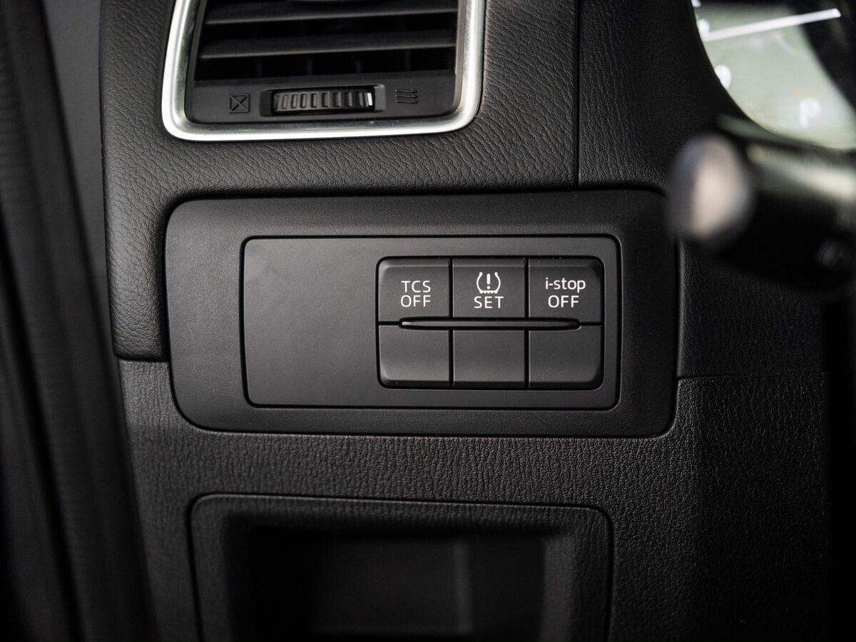 Mazda CX-5 2015 - фото автомобиля