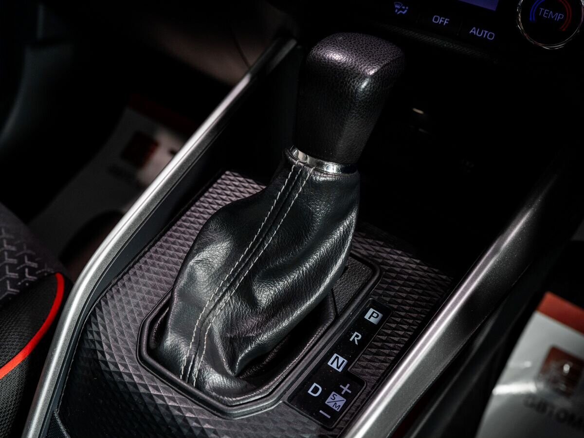 Toyota Raize 2020 - фото автомобиля