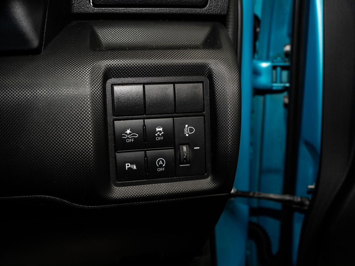 Toyota Raize 2020 - фото автомобиля