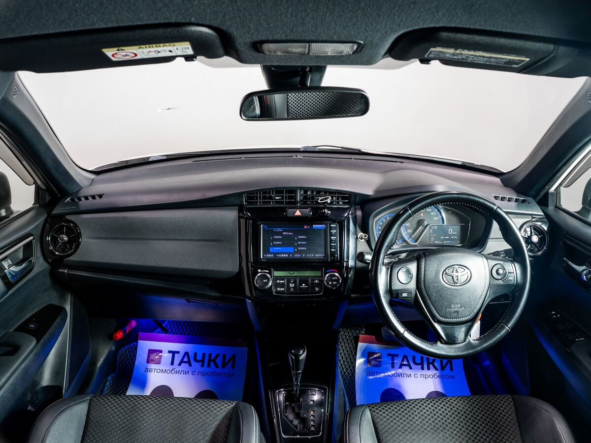 Toyota Corolla Fielder 2015 - фото автомобиля