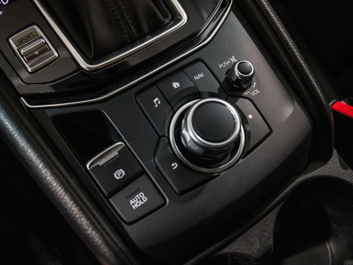 Mazda CX-5 2018 - фото автомобиля