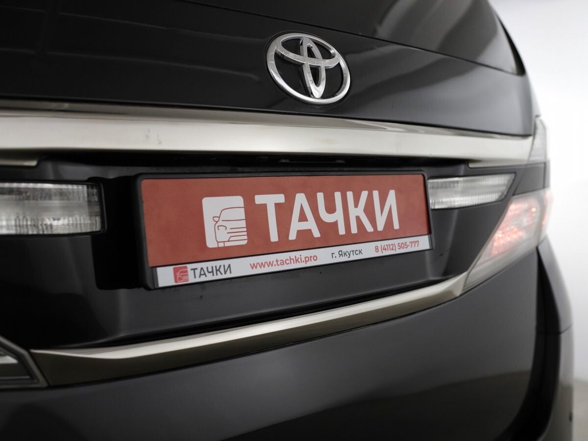 Toyota Vellfire 2013 - фото автомобиля